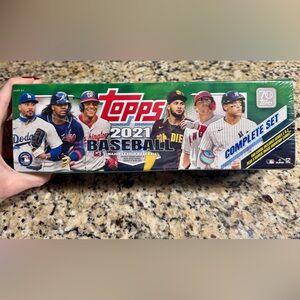 NIB - Sealed Topps 2021 Baseball Cards Complete Set